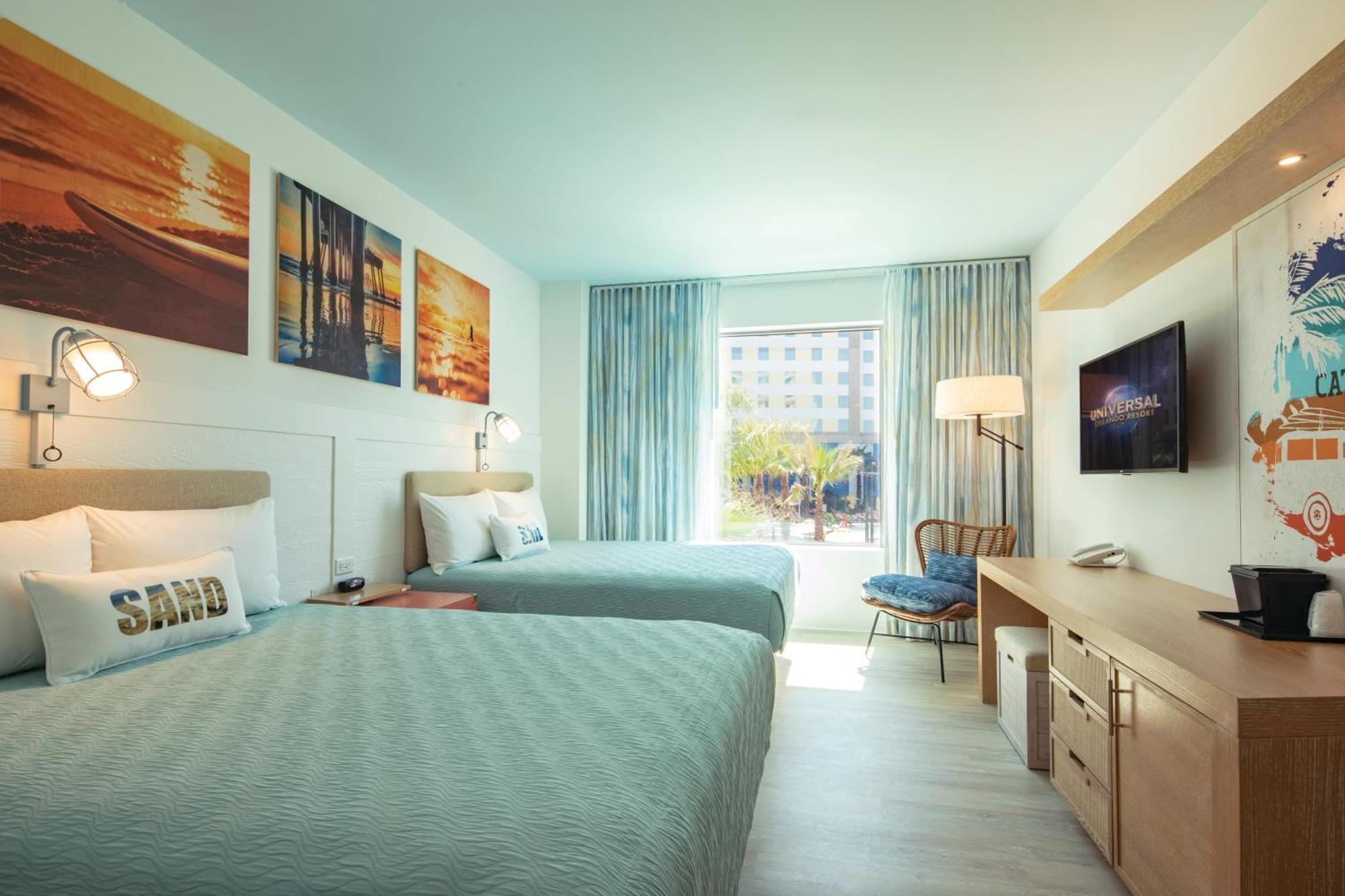 Quarto Standard com Vista da Piscina Acessível para Hóspedes com Deficiência Auditiva - (inclui Entrada Antecipada no Parque*)
