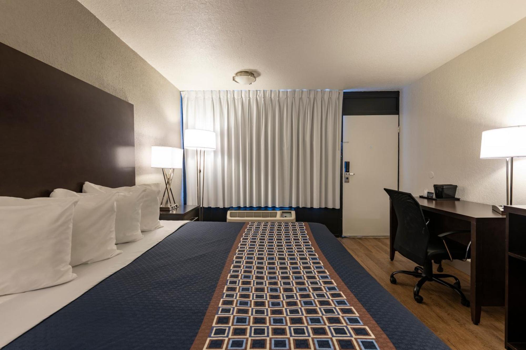King Room - Disability Access,1276183870:JPEG