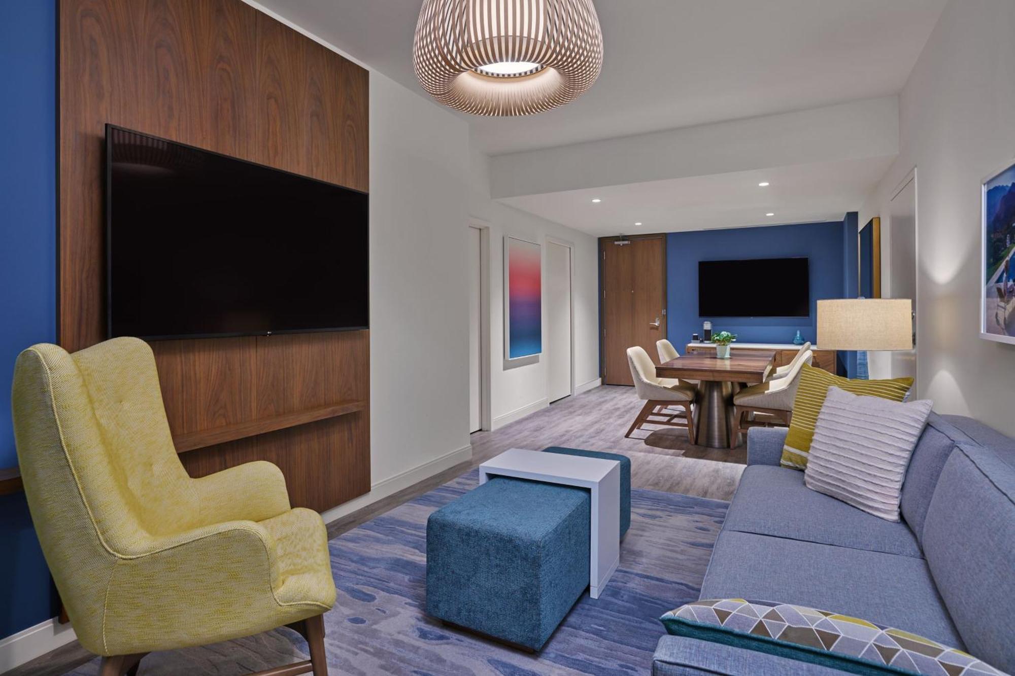 Signature Epcot View Suite 2 Queen Sofa bed Includes Early Entry To Disney Theme Parks,1553218906:JPEG