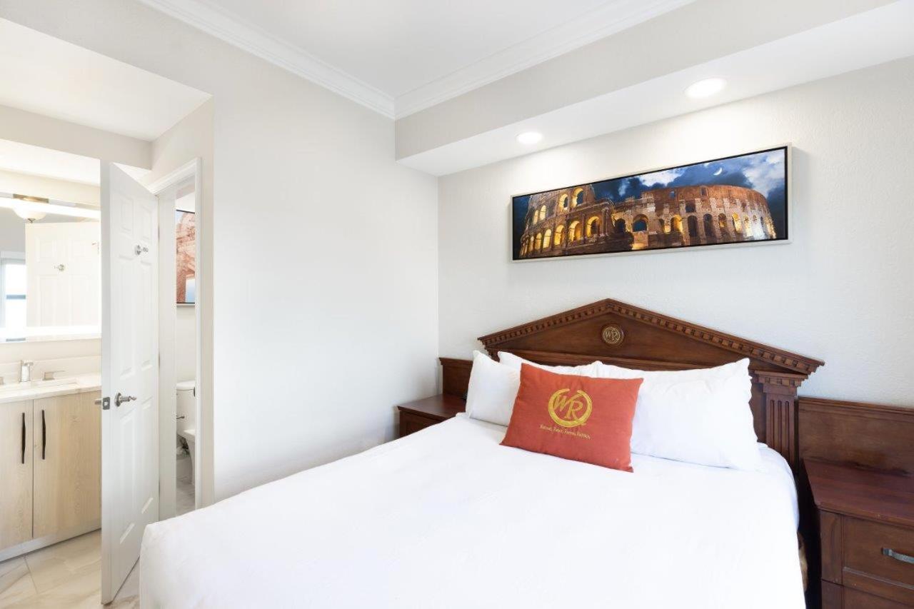 Signature Two Bedroom Deluxe Suite