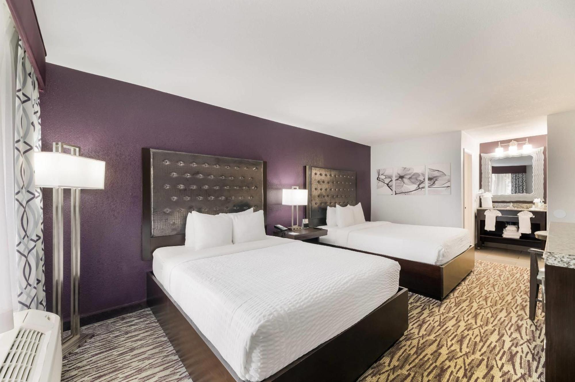 Quarto com 2 Camas Queen-size (Sem Taxa de Resort)