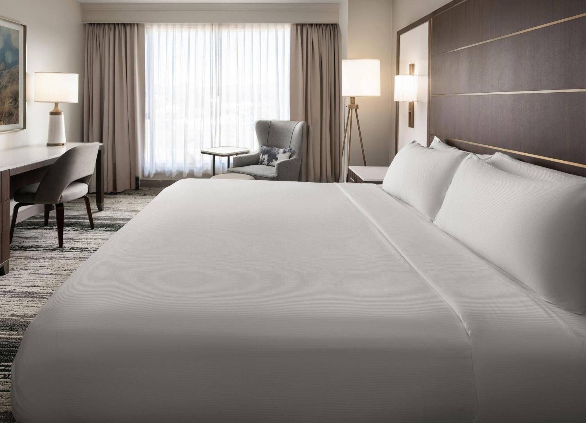 King Room,1758307162:JPEG