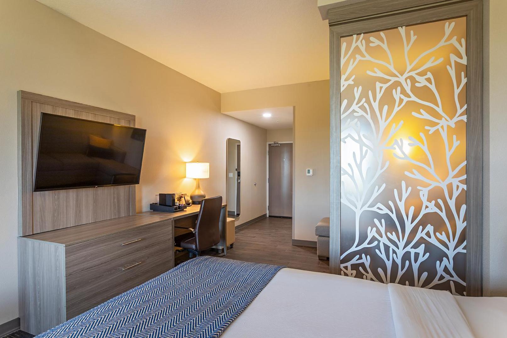 Double Queen Superior Suite