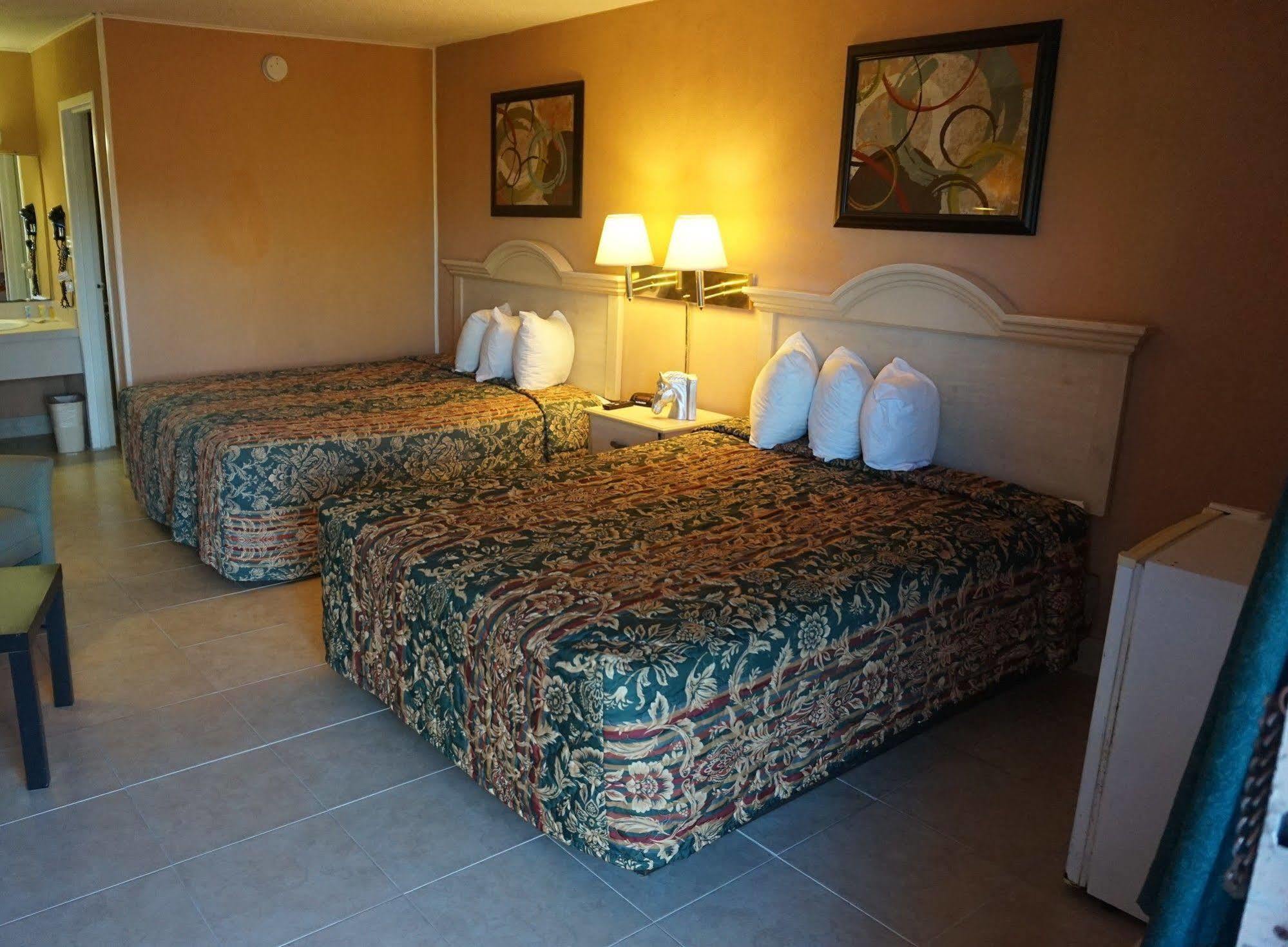 Queen Room with Two Queen Beds