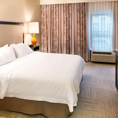Hampton Inn & Suites Orlando-East Ucf-2