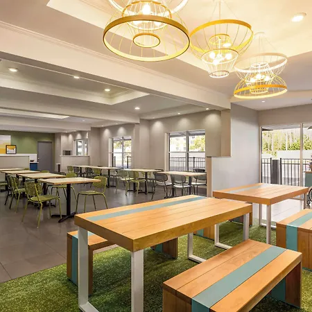 Spark By Hilton Orlando Universal Boulevard-3